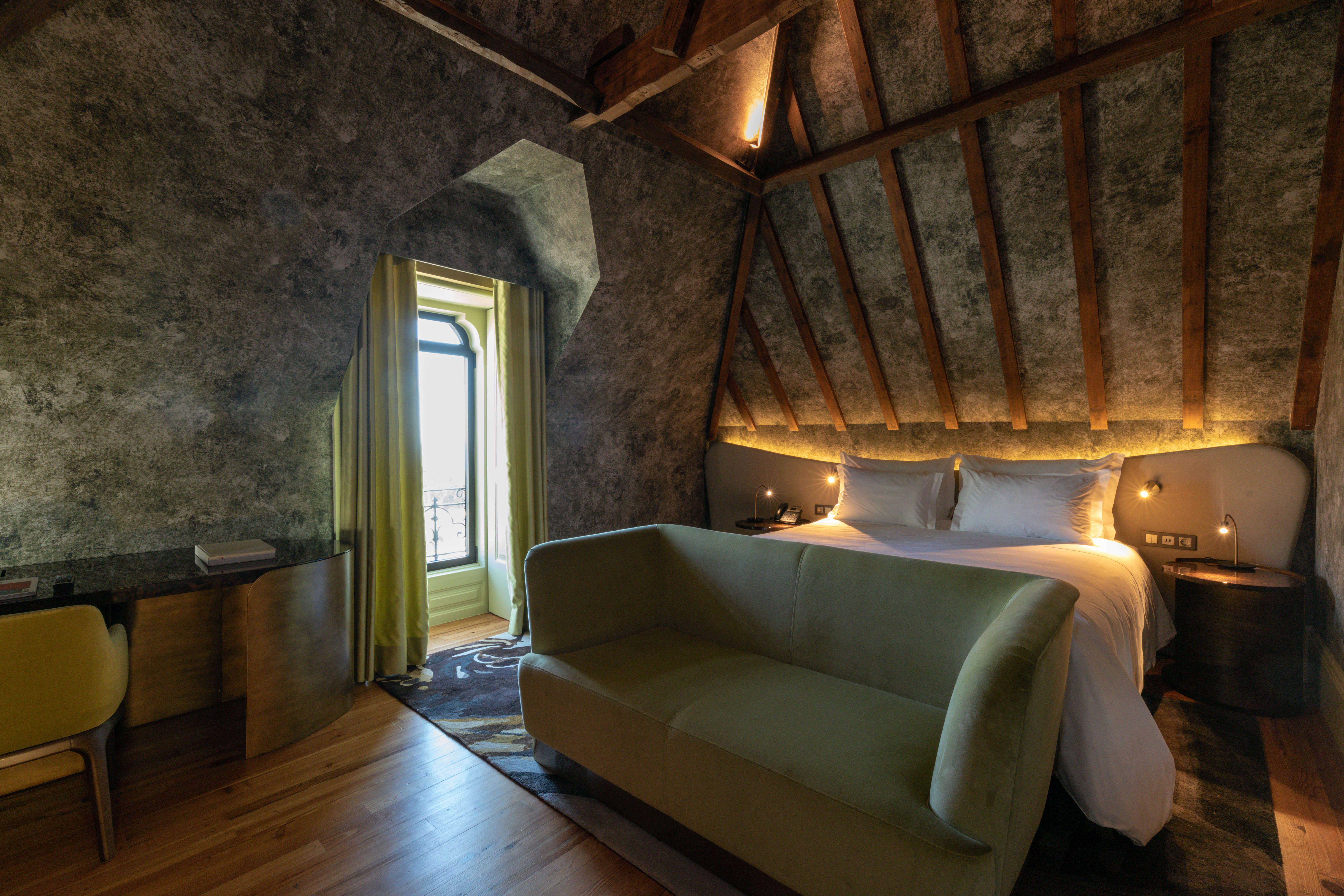 วีลา ฟอซ โฮเต็ล แอนด์ สปา Hotel ปอร์โต ภายนอก รูปภาพ The 17th-century attic suite