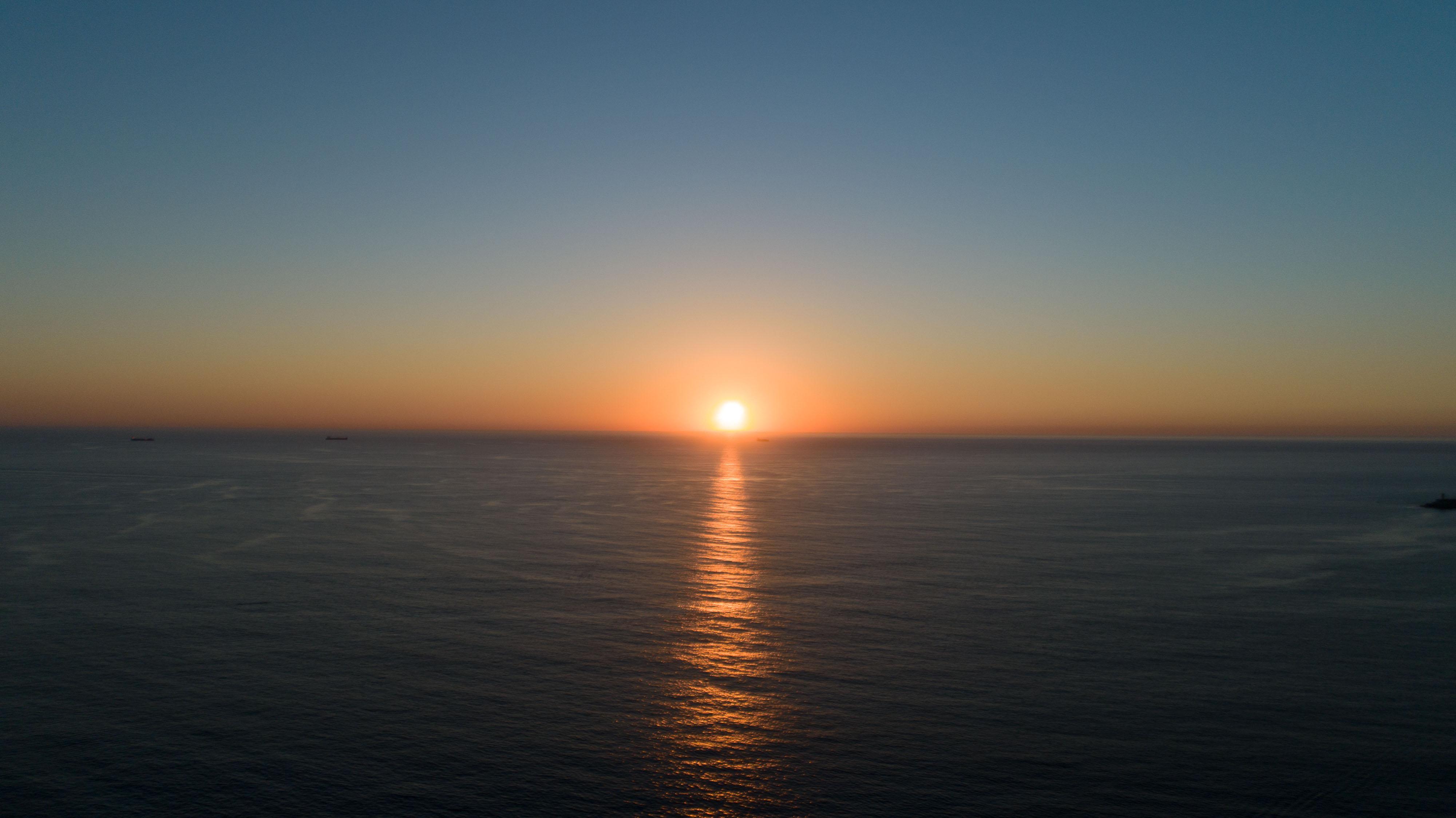 วีลา ฟอซ โฮเต็ล แอนด์ สปา Hotel ปอร์โต ภายนอก รูปภาพ Sunset over the Atlantic Ocean