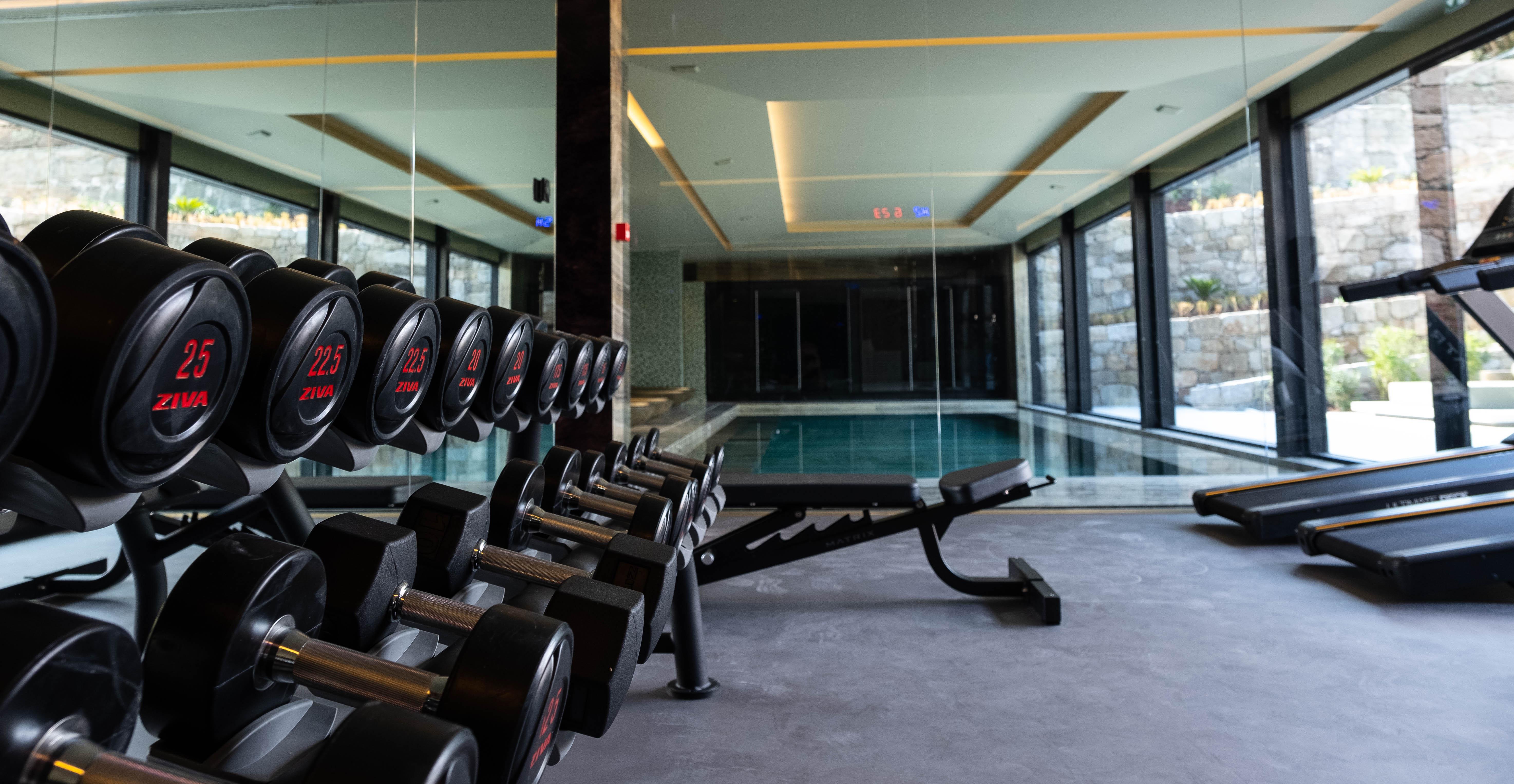 วีลา ฟอซ โฮเต็ล แอนด์ สปา Hotel ปอร์โต ภายนอก รูปภาพ The gym at the hotel