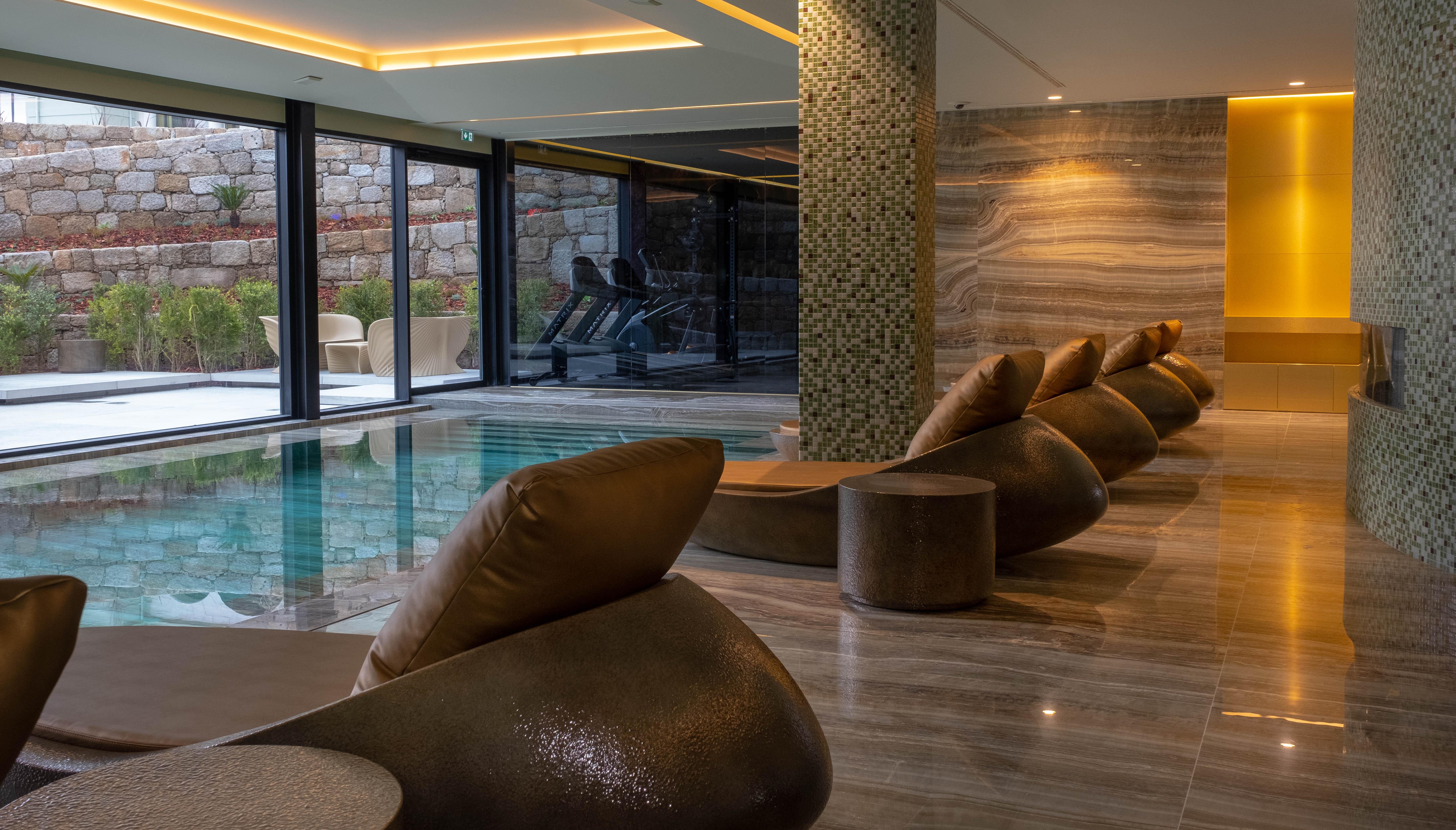 วีลา ฟอซ โฮเต็ล แอนด์ สปา Hotel ปอร์โต ภายนอก รูปภาพ The spa at The Westin Athens