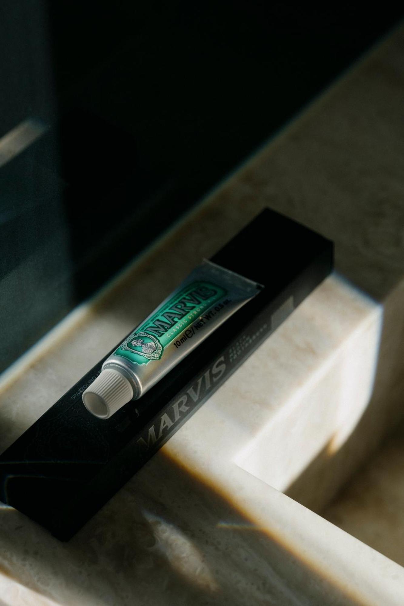 วีลา ฟอซ โฮเต็ล แอนด์ สปา Hotel ปอร์โต ภายนอก รูปภาพ A tube of cannabis resin