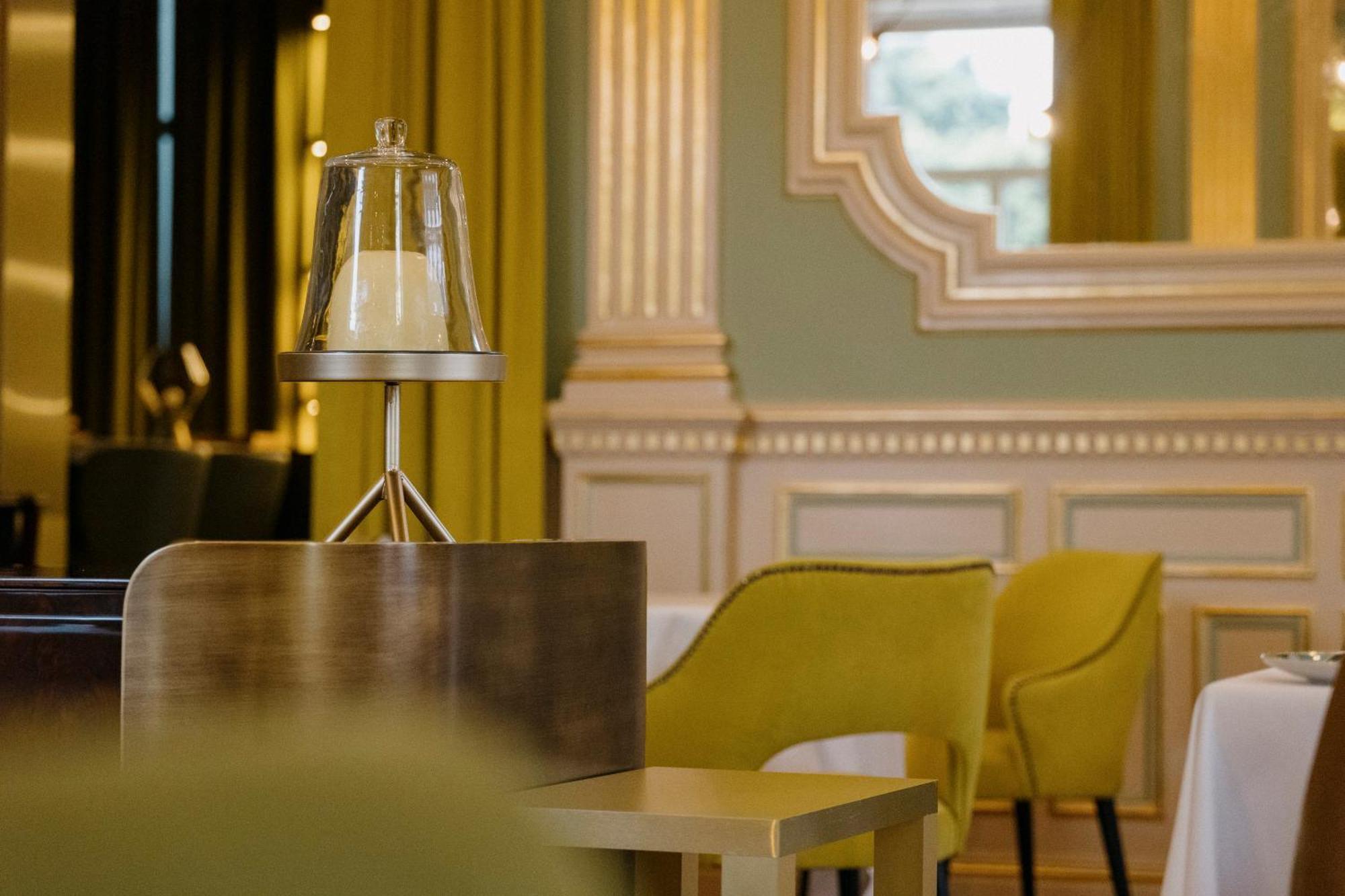 วีลา ฟอซ โฮเต็ล แอนด์ สปา Hotel ปอร์โต ภายนอก รูปภาพ Interior of the restaurant
